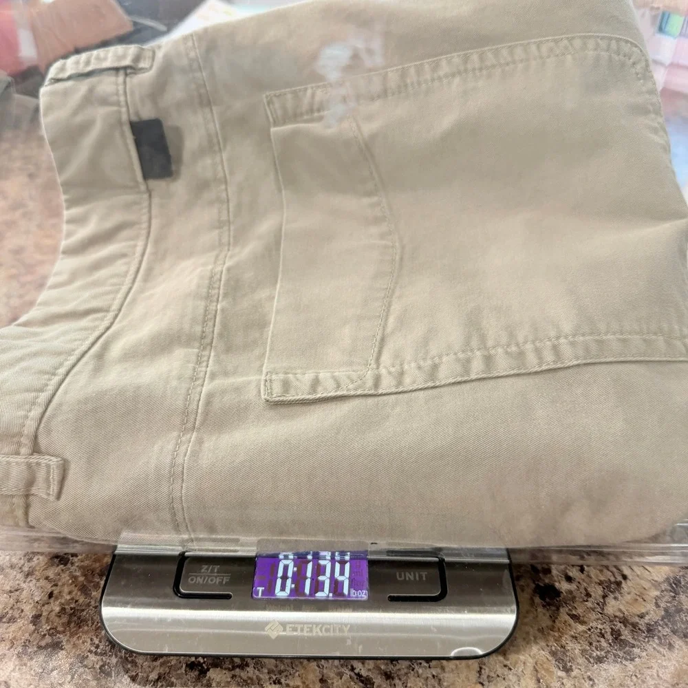 The North Face Mens Khaki Chino Shorts Size 40 Tan Hiking Casual Stretch Cotton